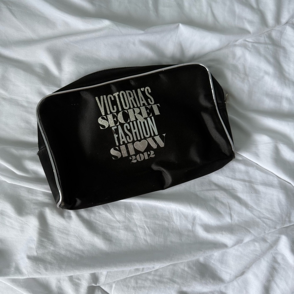 y2k victoria secret fashion show 2012 makeup back